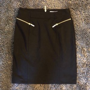 Michael Kors pencil skirt w zipper pockets